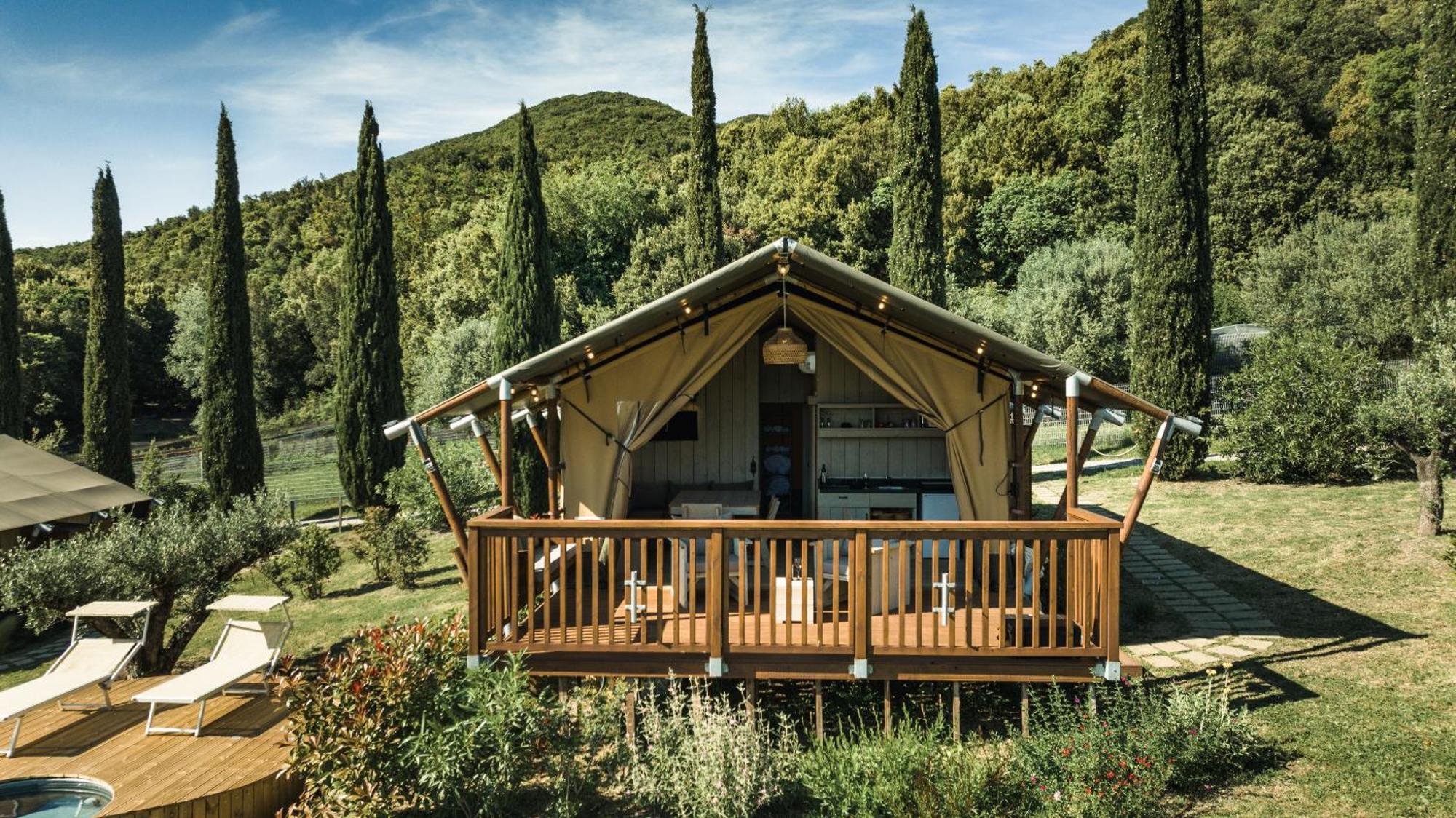 Glamping Le Tegole Hotel Riparbella Bagian luar foto